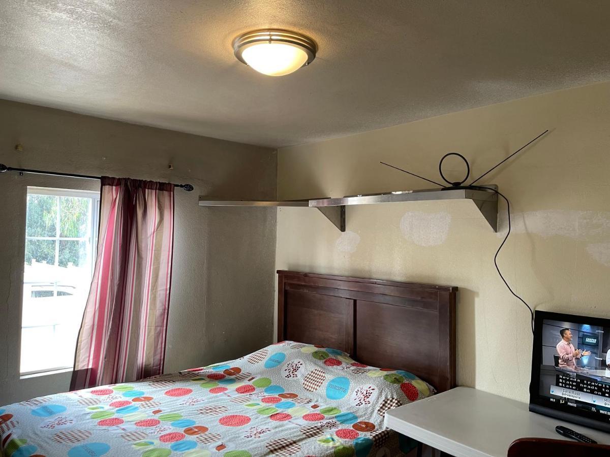 Rosemead Homestay Buitenkant foto